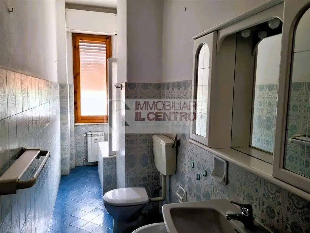 Trilocale buono stato, terzo piano, Centro, Arcola - foto 5