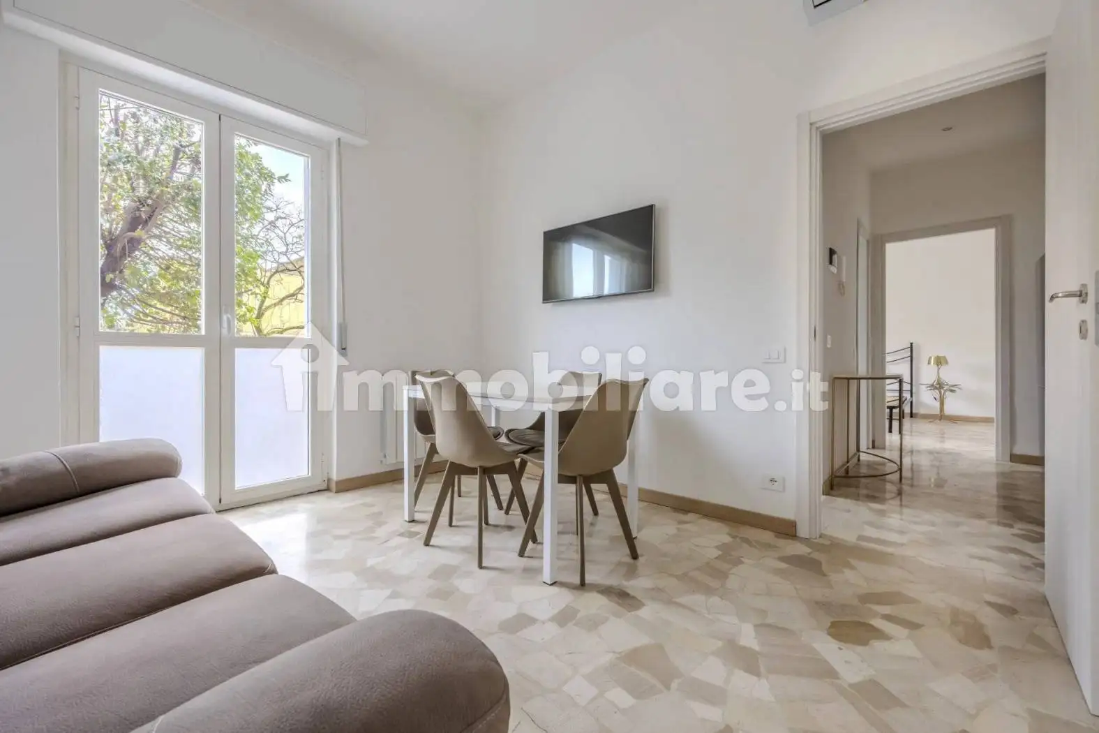 Appartamento in affitto a Baranzate