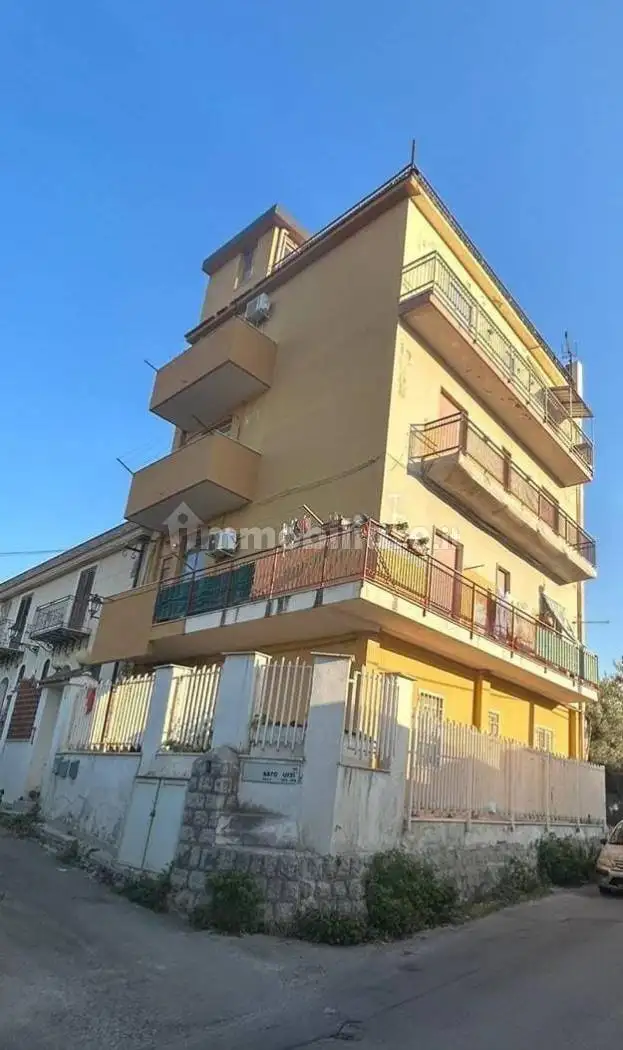 Appartamento in vendita a Palermo