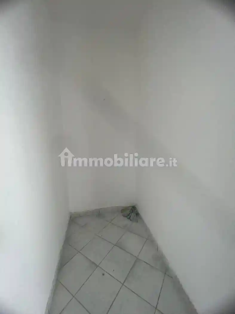 Bilocale via Saro Urzì, Olio di Lino, Palermo - foto 4