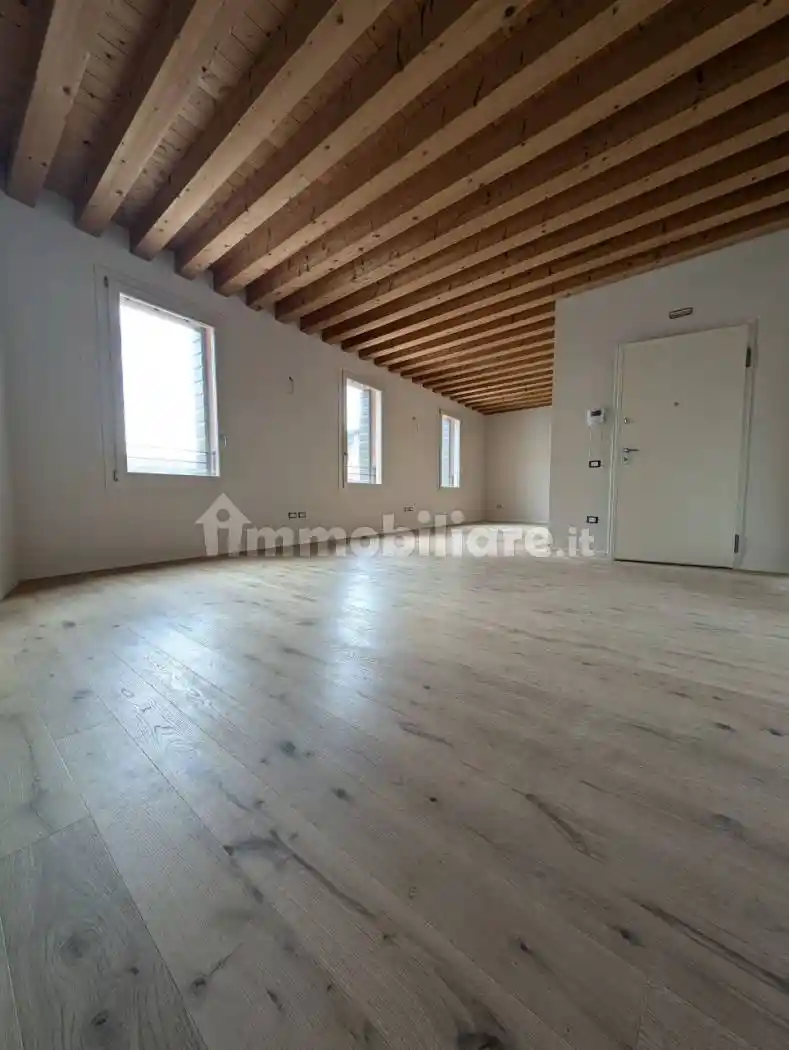 Quadrilocale via Bastia Vecchia, 36, Castelfranco Veneto - foto 4