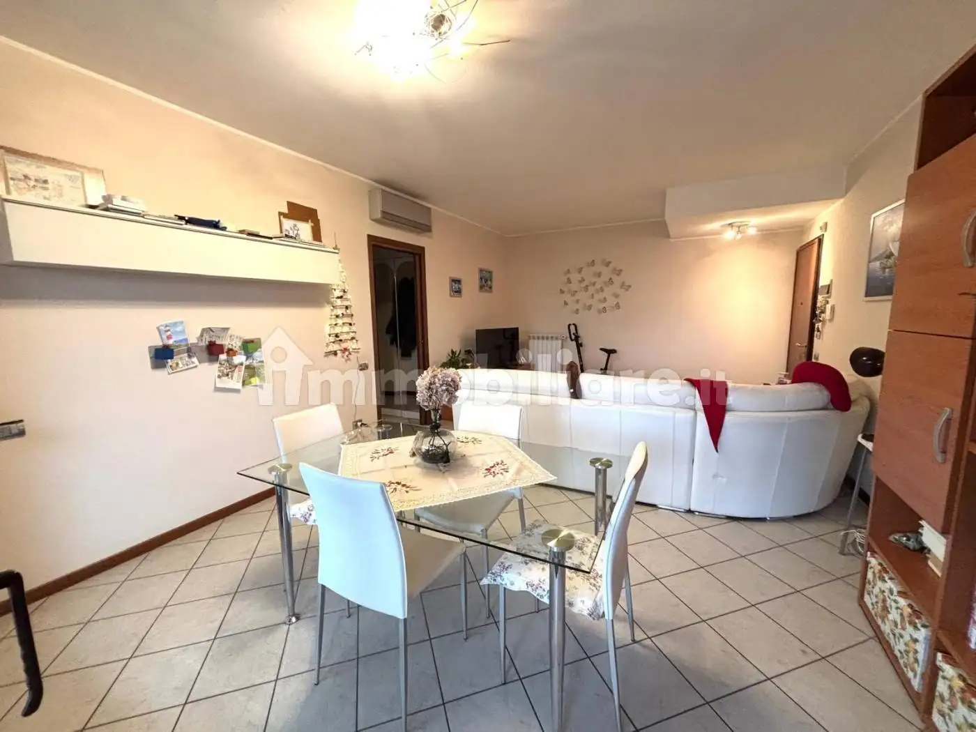 Quadrilocale via Terranova 2, Semicentro, Isola, Corbetta - foto 2