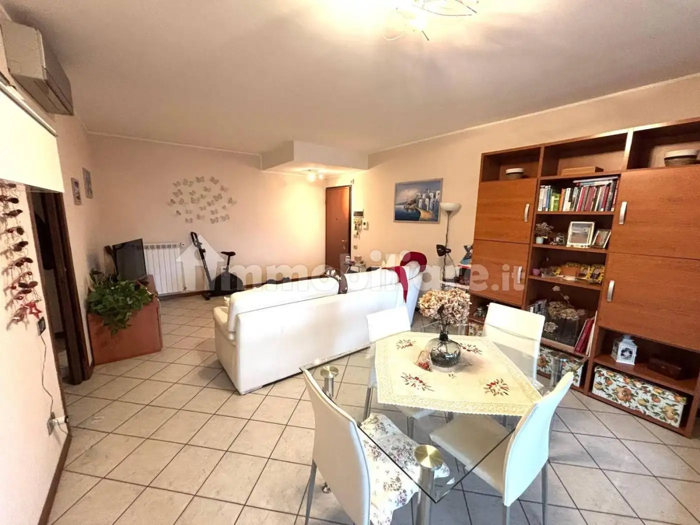 Quadrilocale via Terranova 2, Semicentro, Isola, Corbetta - foto 3