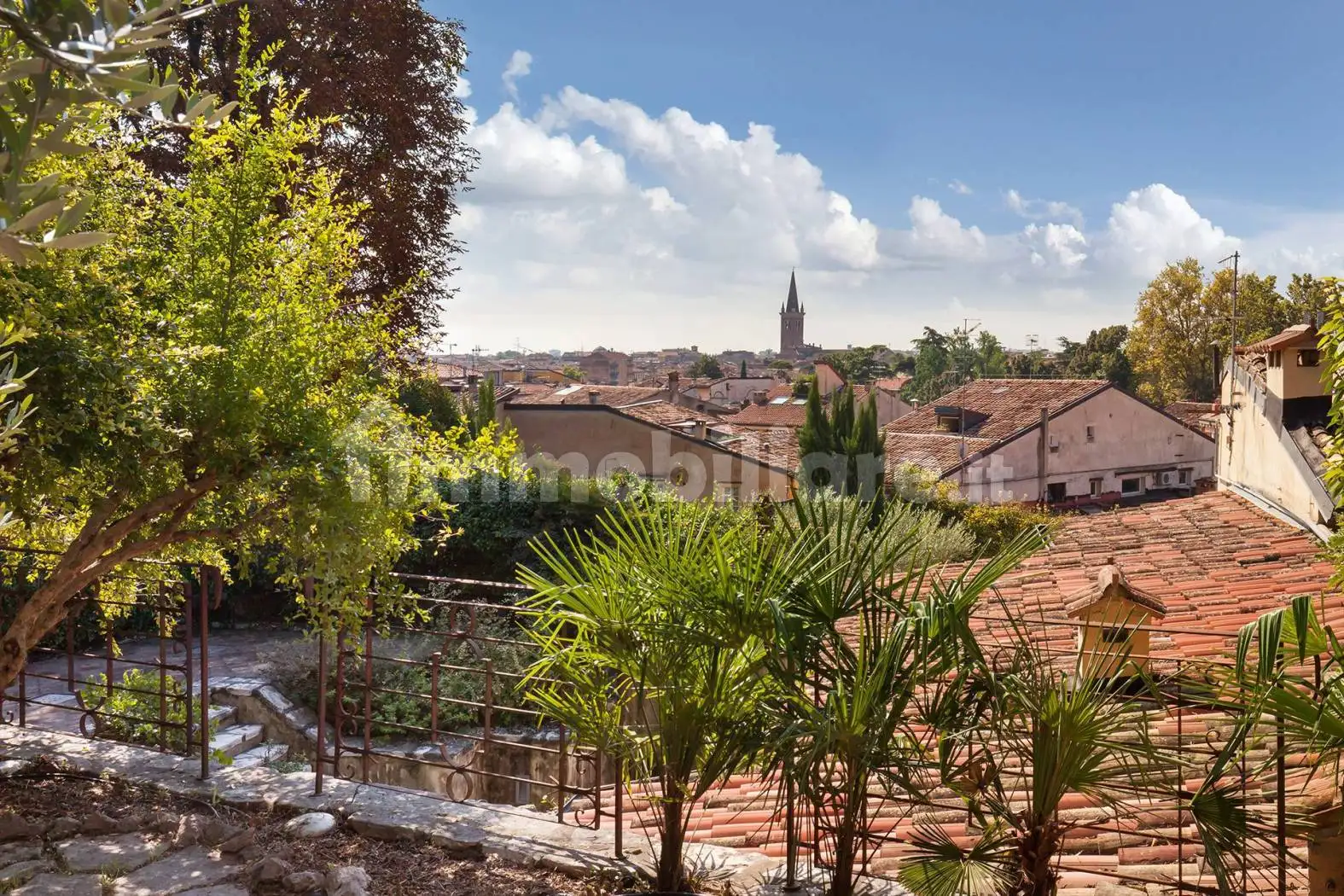 Appartamento in vendita a Verona