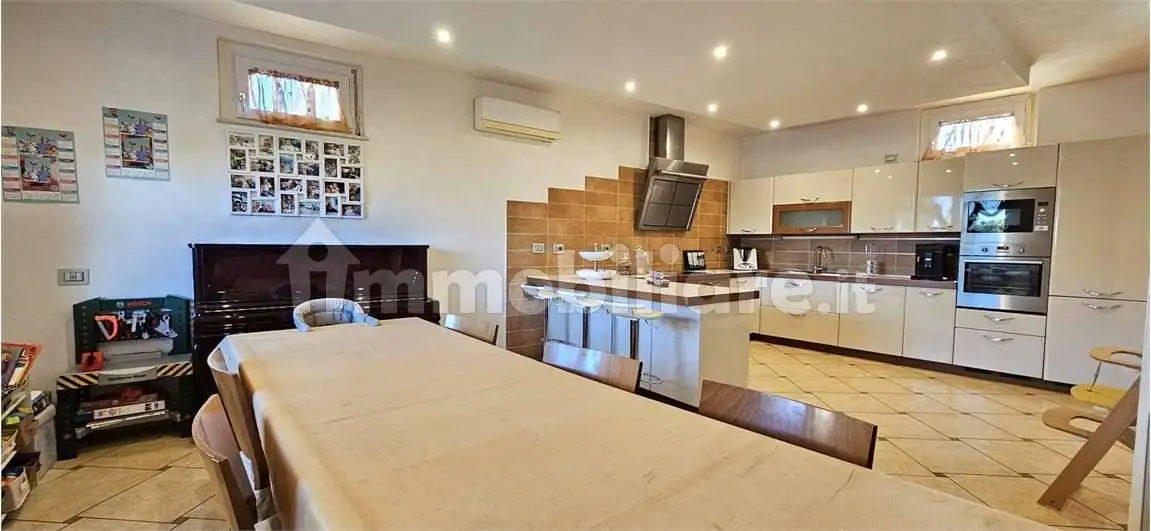 Villa unifamiliare piazza europa, 12, Piazza, Bedizzole - foto 2