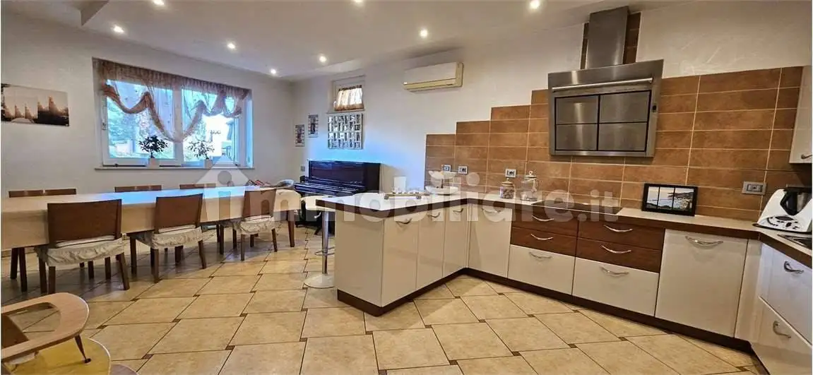 Villa unifamiliare piazza europa, 12, Piazza, Bedizzole - foto 4