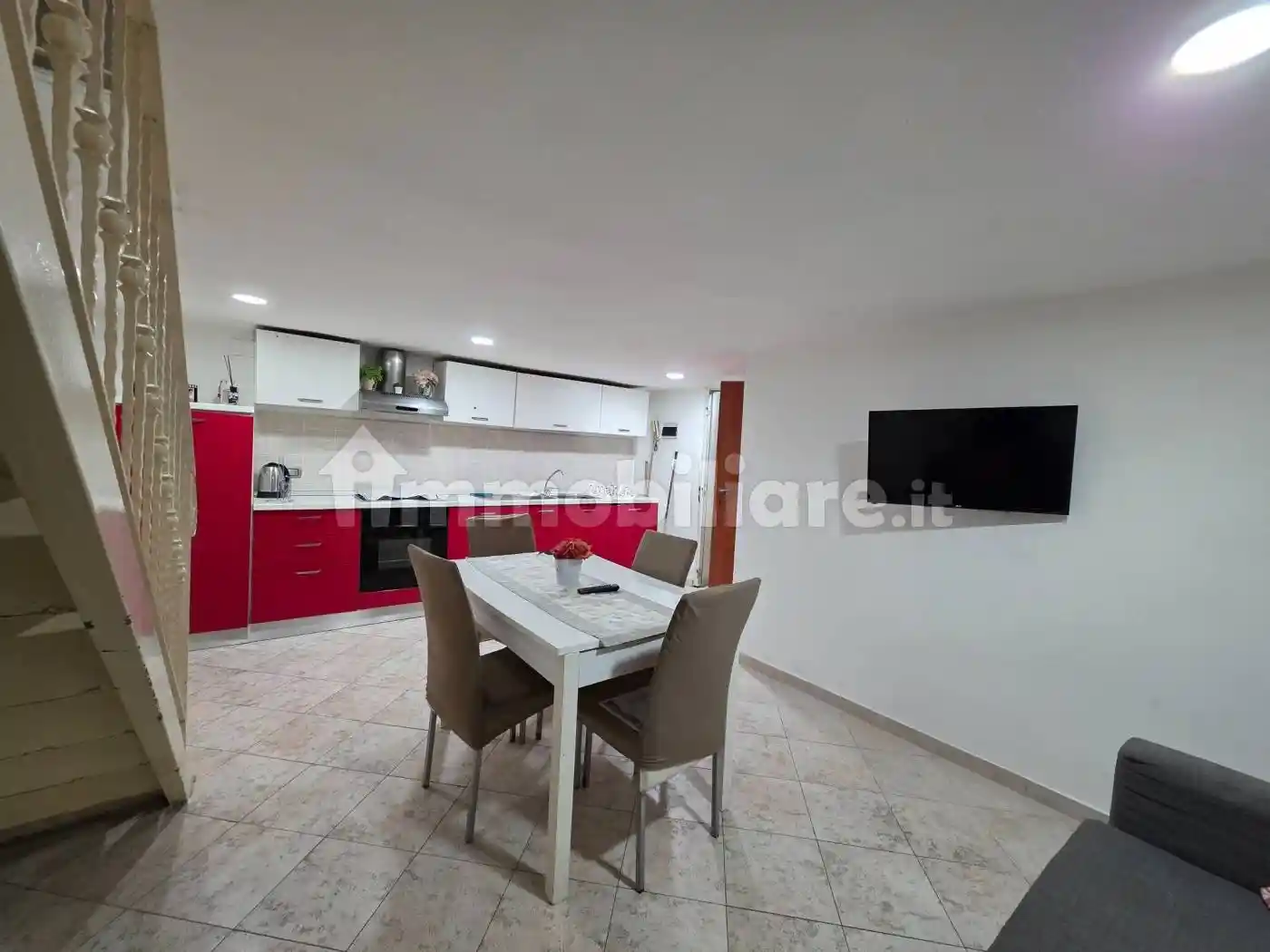 Bilocale buono stato, su più livelli, San Carlo All'Arena, Napoli - foto 2