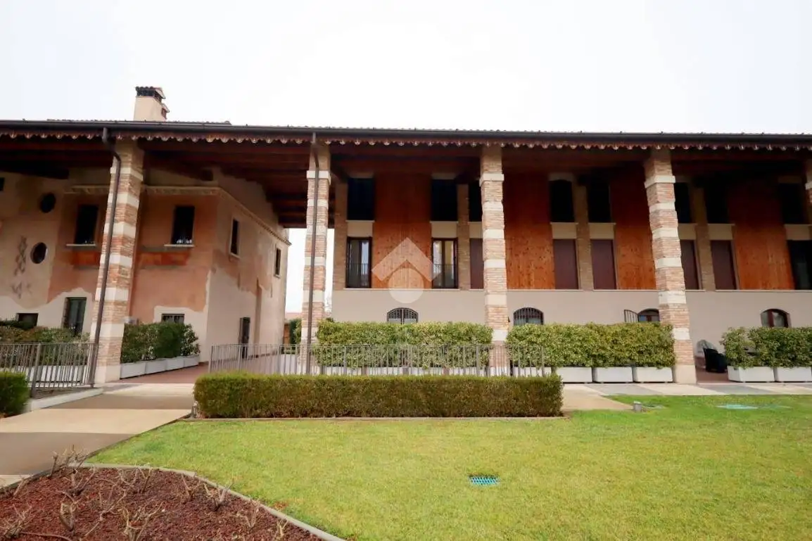 Appartamento in vendita a Borgosatollo