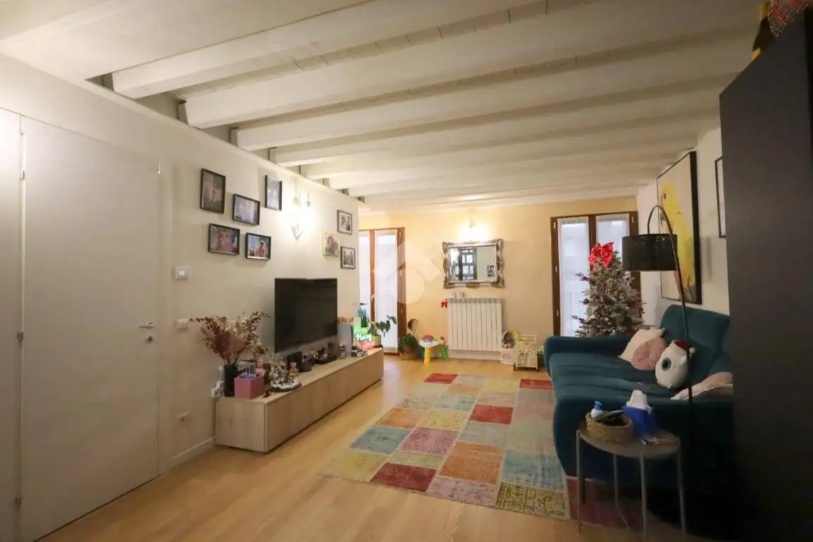 Bilocale via Ester Roversi 40, Centro, Borgosatollo - foto 5