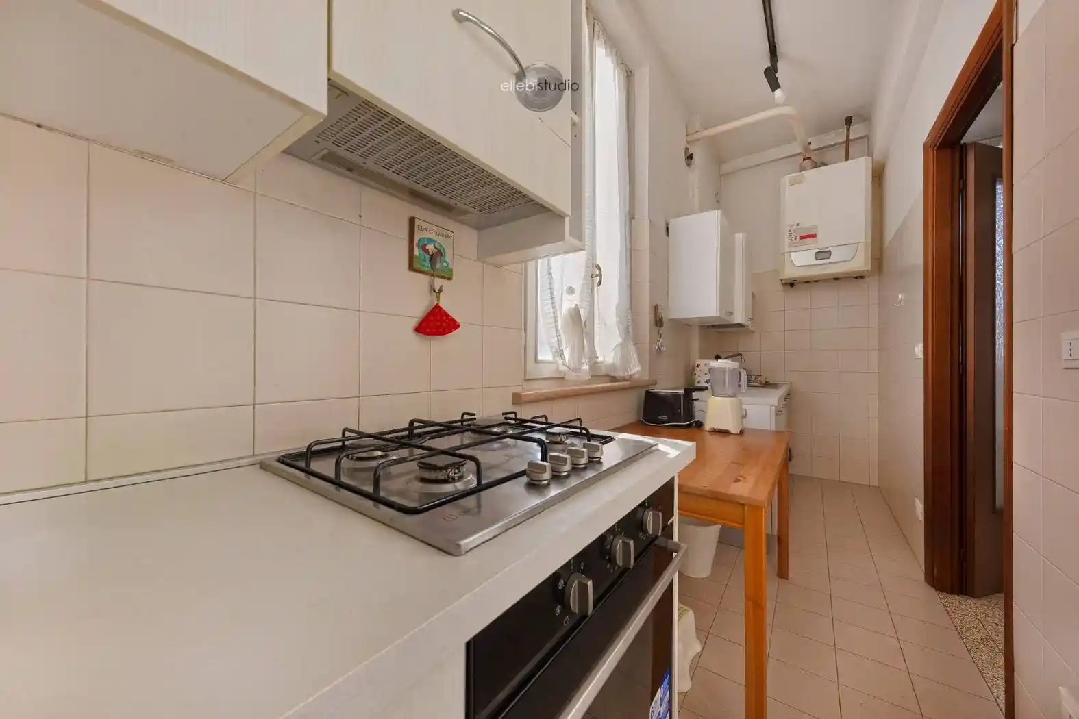 Quadrilocale largo Ludovico Antonio Muratori, Centro Storico, Modena - foto 5