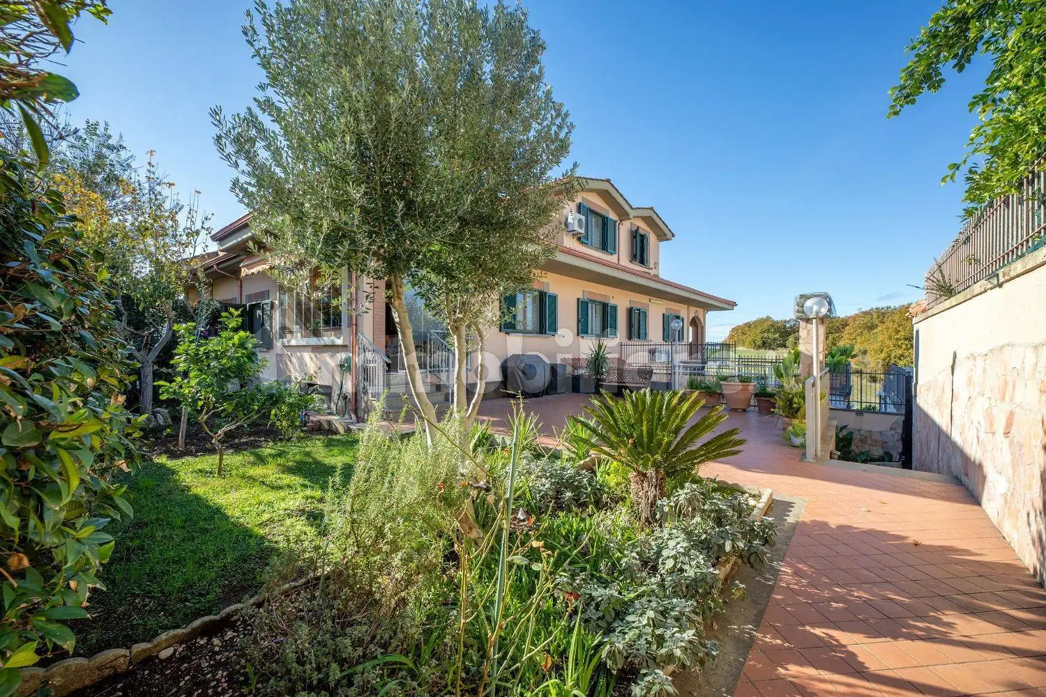 Villa in vendita a Guidonia Montecelio