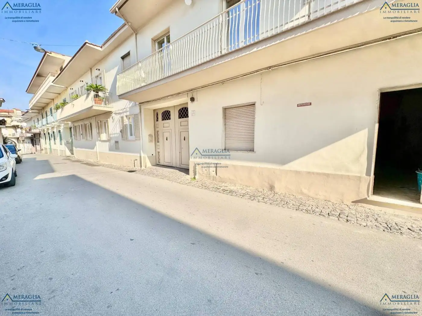 Appartamento in vendita a Parete