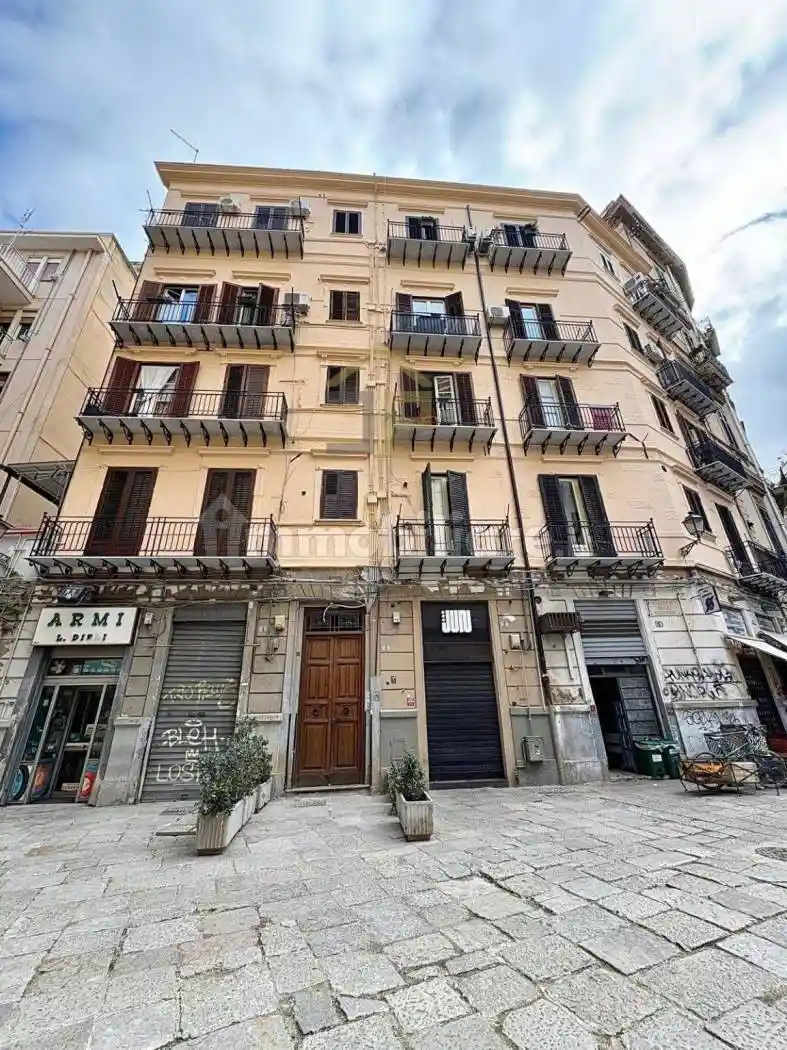 Appartamento secondo piano, Kalsa, Palermo - foto 2