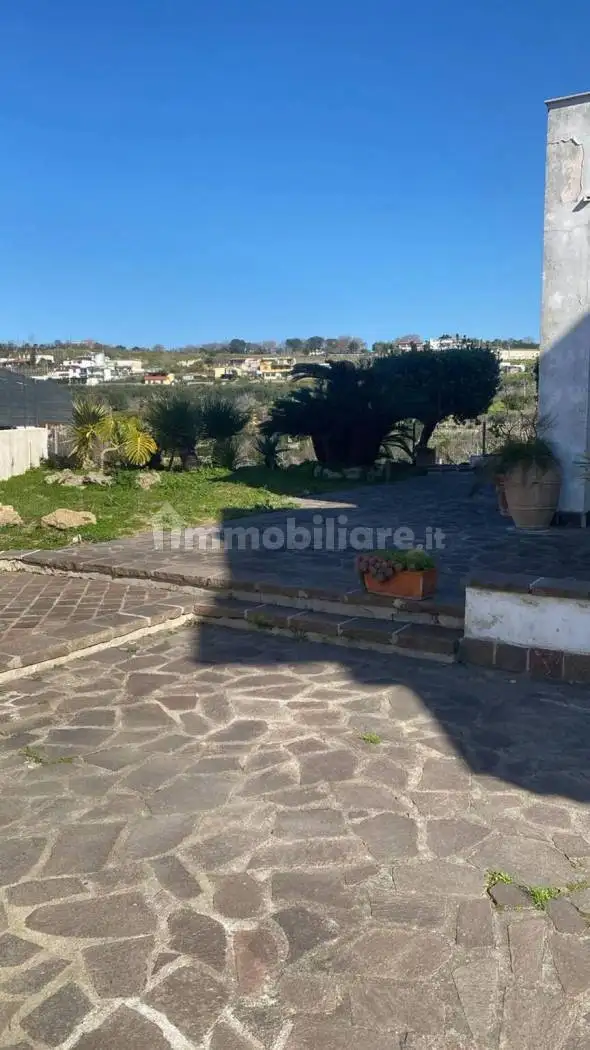 Villa unifamiliare via Giovenale No Number, Centro, Bacoli - foto 2