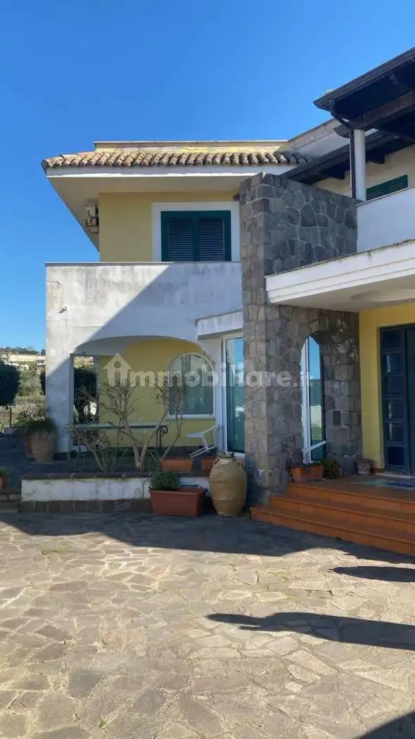 Villa unifamiliare via Giovenale No Number, Centro, Bacoli - foto 4