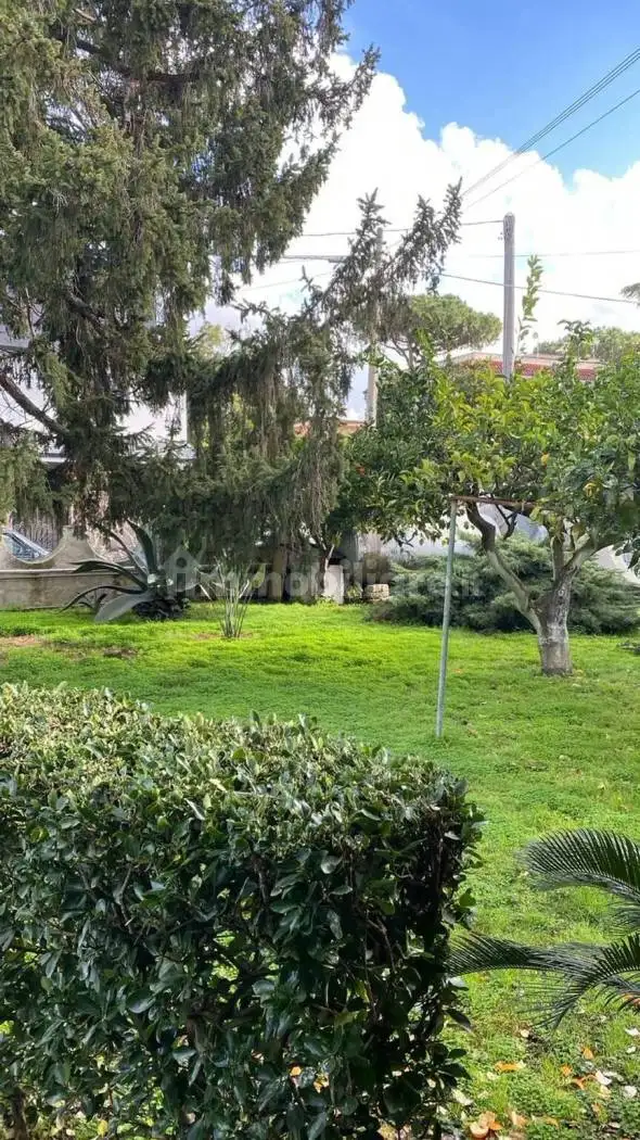 Villa in affitto a Giugliano in Campania