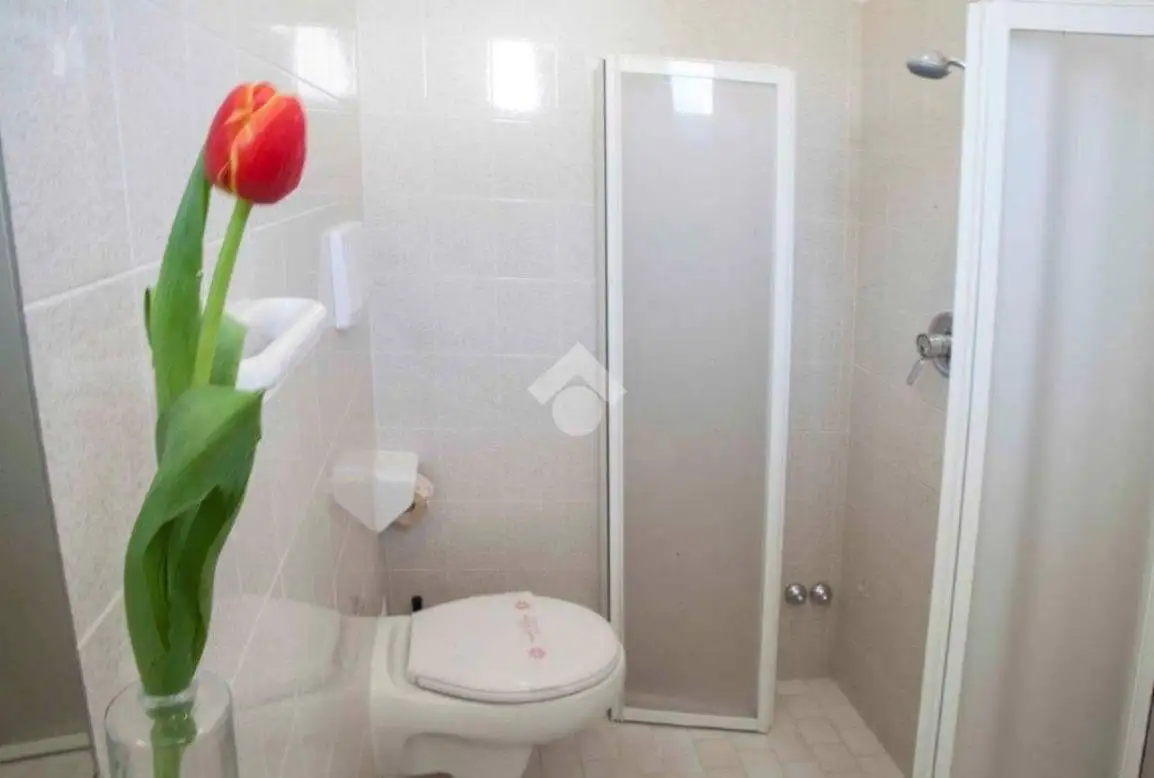 Palazzo - Edificio in Affitto - foto 3