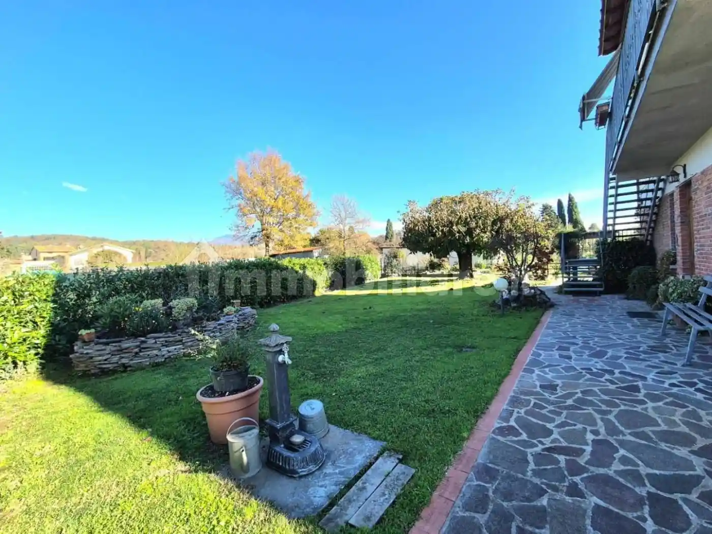 Villa bifamiliare via Parco della Rimembranza,  571, Monte San Quirico - Tre Cancelli, Lucca - foto 3