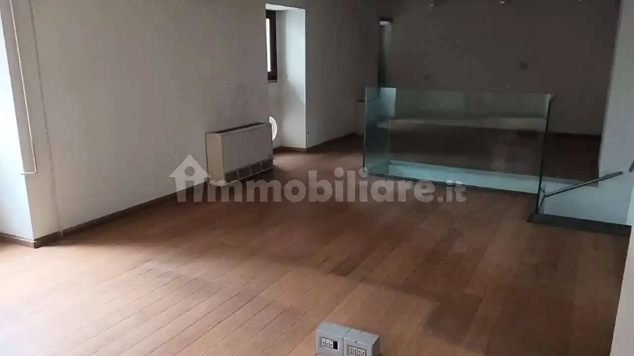 Palazzo - Edificio in Vendita - foto 5