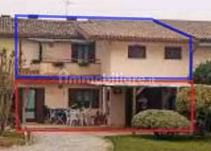Casa indipendente in asta a Vedelago