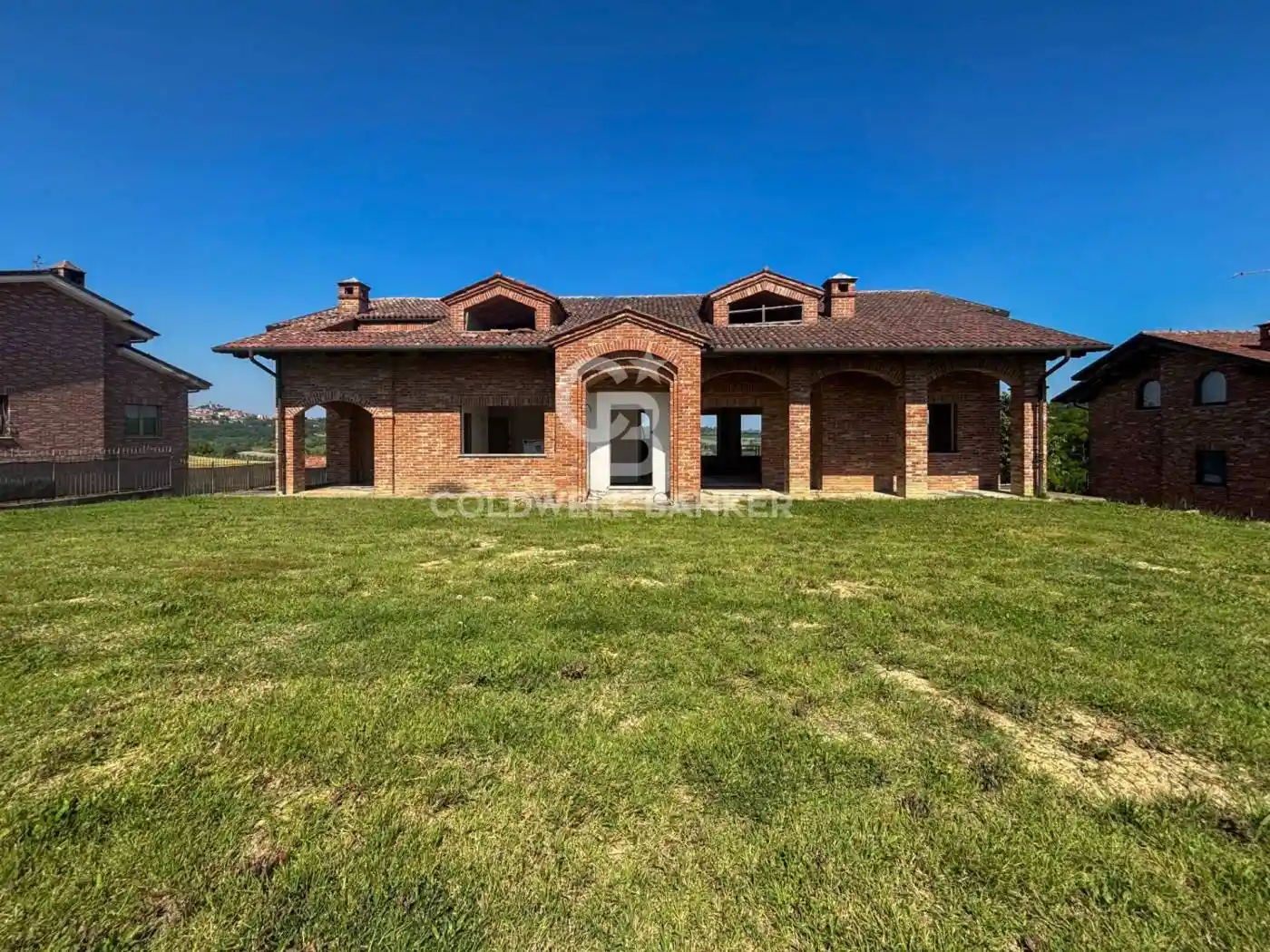 Villa unifamiliare, da ristrutturare, 580 m², Altavilla Monferrato - foto 3