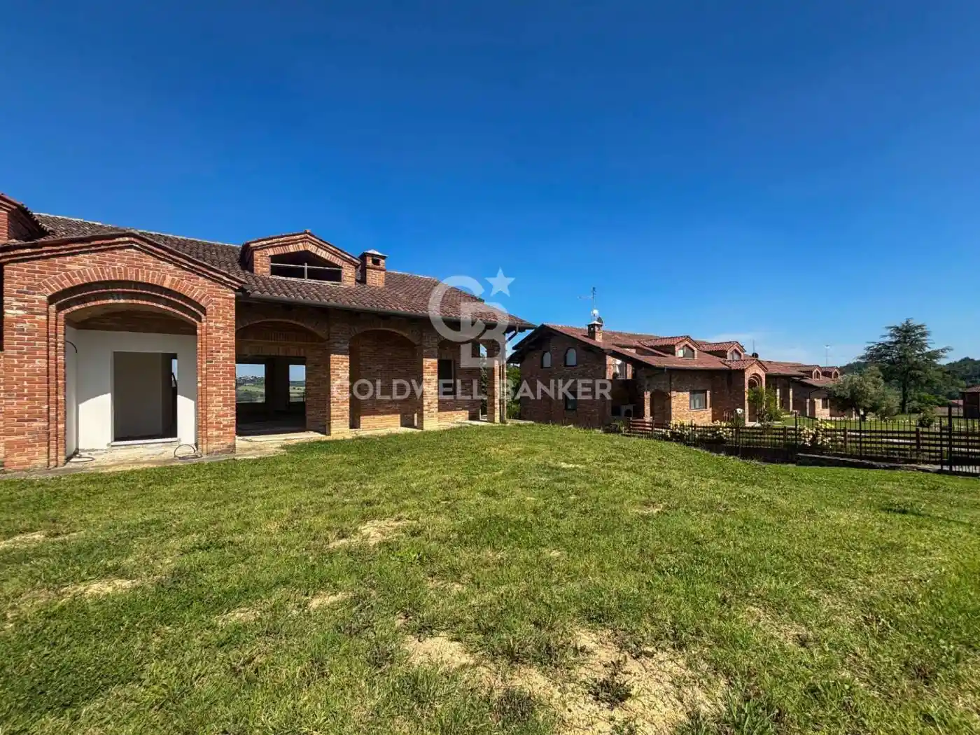 Villa unifamiliare, da ristrutturare, 580 m², Altavilla Monferrato - foto 4