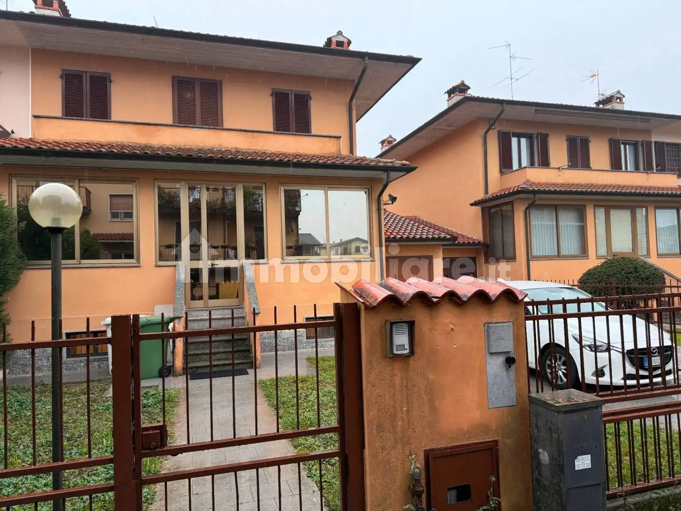 Villa in vendita a Certosa di Pavia