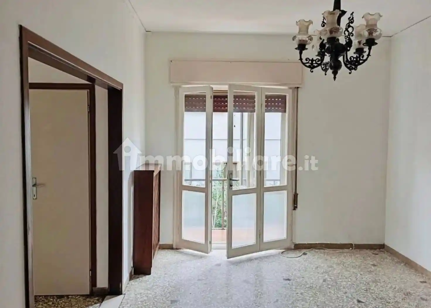 Bilocale via Bonifacio Veneziano No Number, Cipressina, Venezia - foto 2