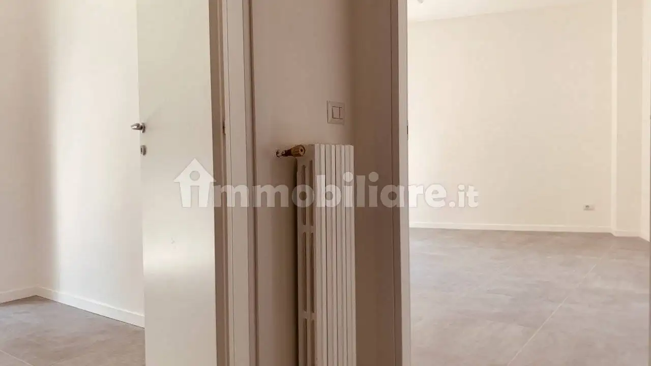 Quadrilocale cadorna ,20, Semicentro, Vimercate - foto 2