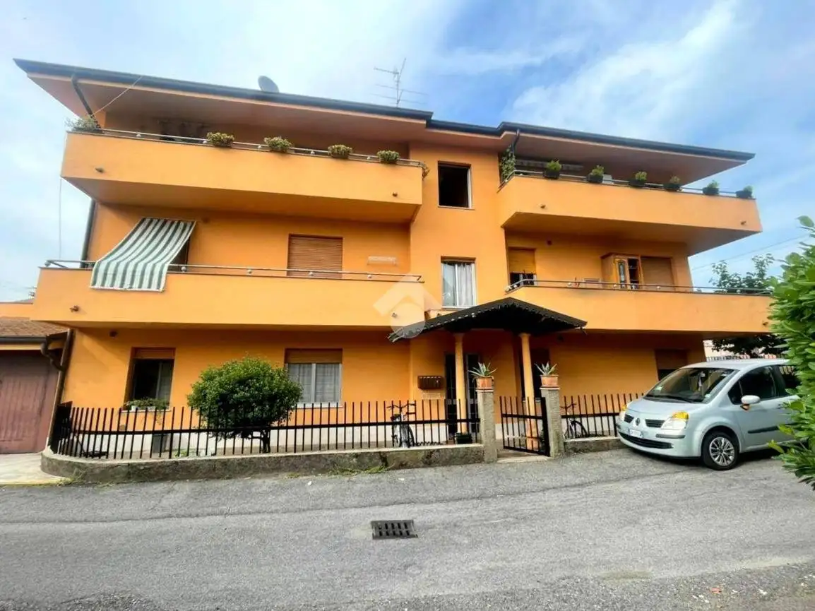 Appartamento in vendita a Castelli Calepio