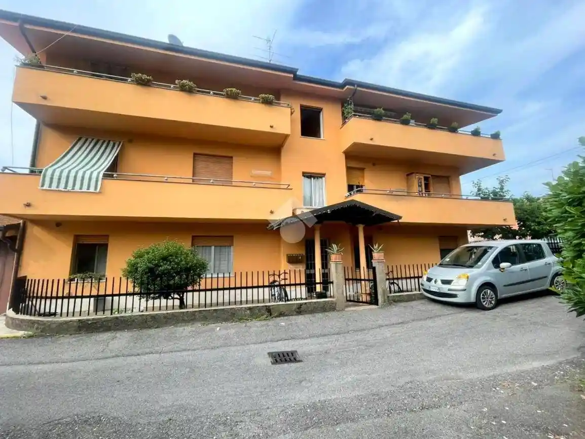 Trilocale vicolo Ungaretti 26, Centro, Castelli Calepio - foto 2