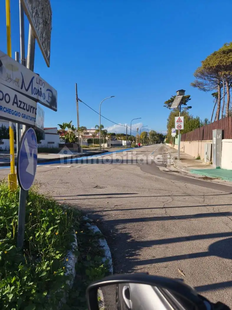 Villa a schiera viale Sicilia, Baia Domizia, Cellole - foto 2