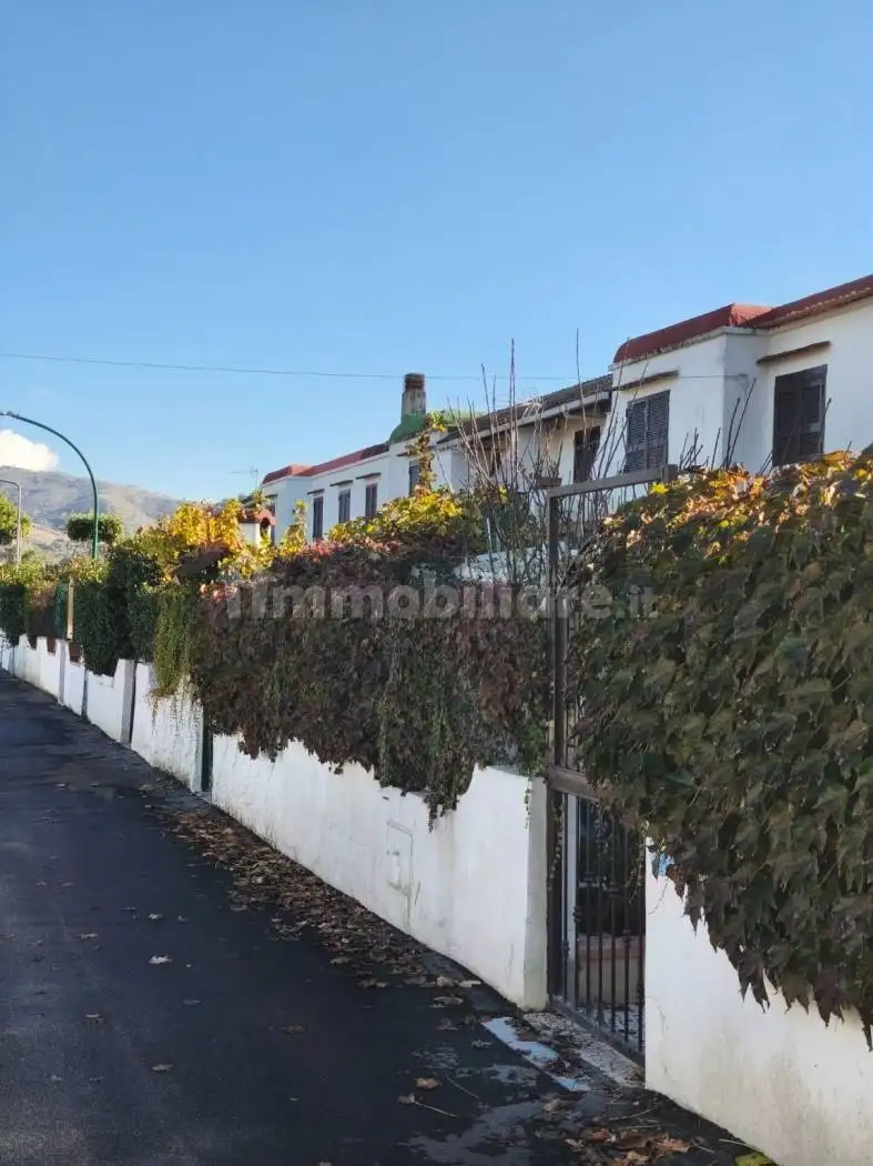 Villa a schiera viale Sicilia, Baia Domizia, Cellole - foto 5