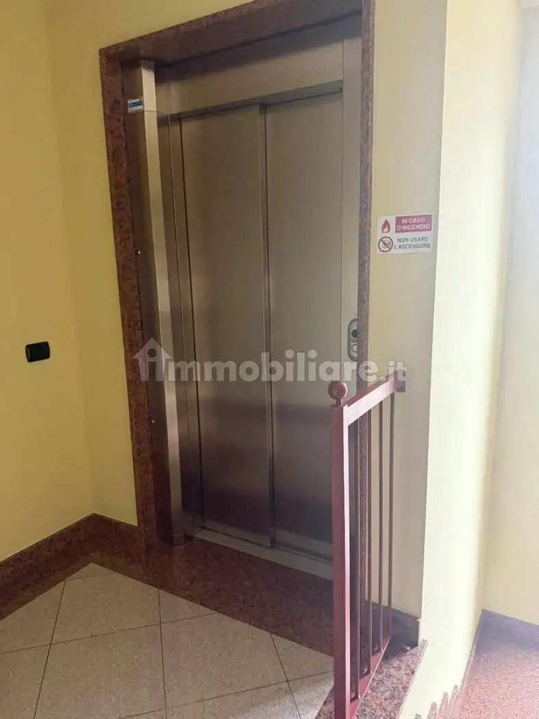 Bilocale ottimo stato, secondo piano, Borgo Piave, Corso Europa, Zona Ferrero, Alba - foto 5