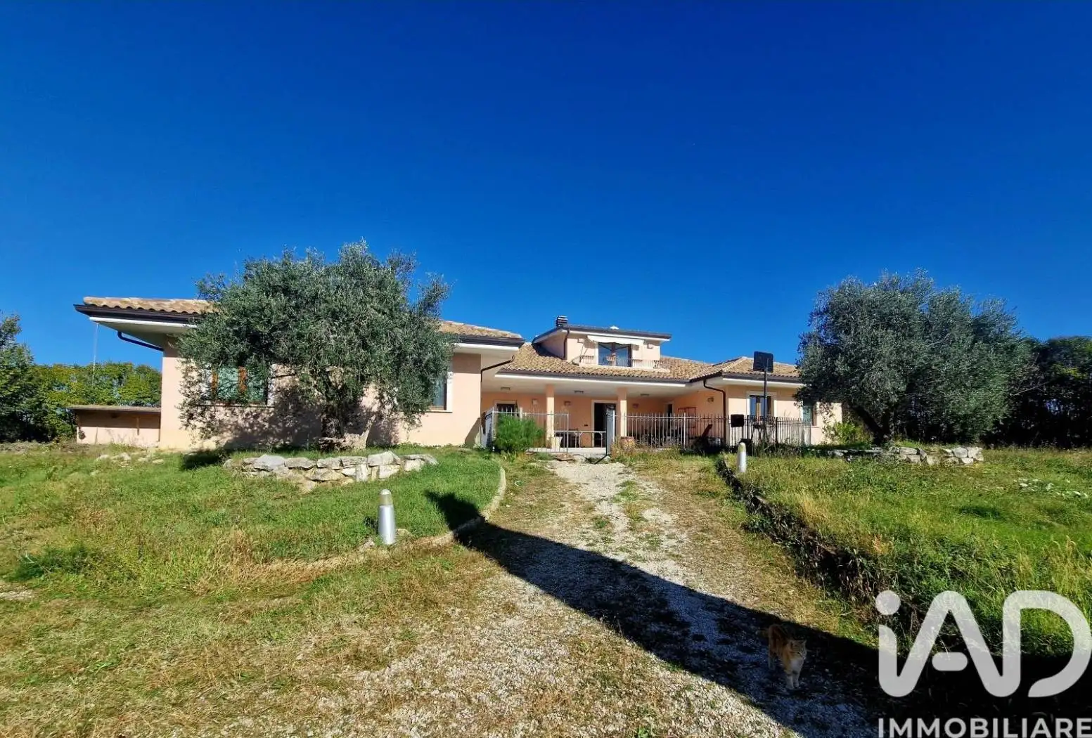 Villa in vendita a Civitella del Tronto