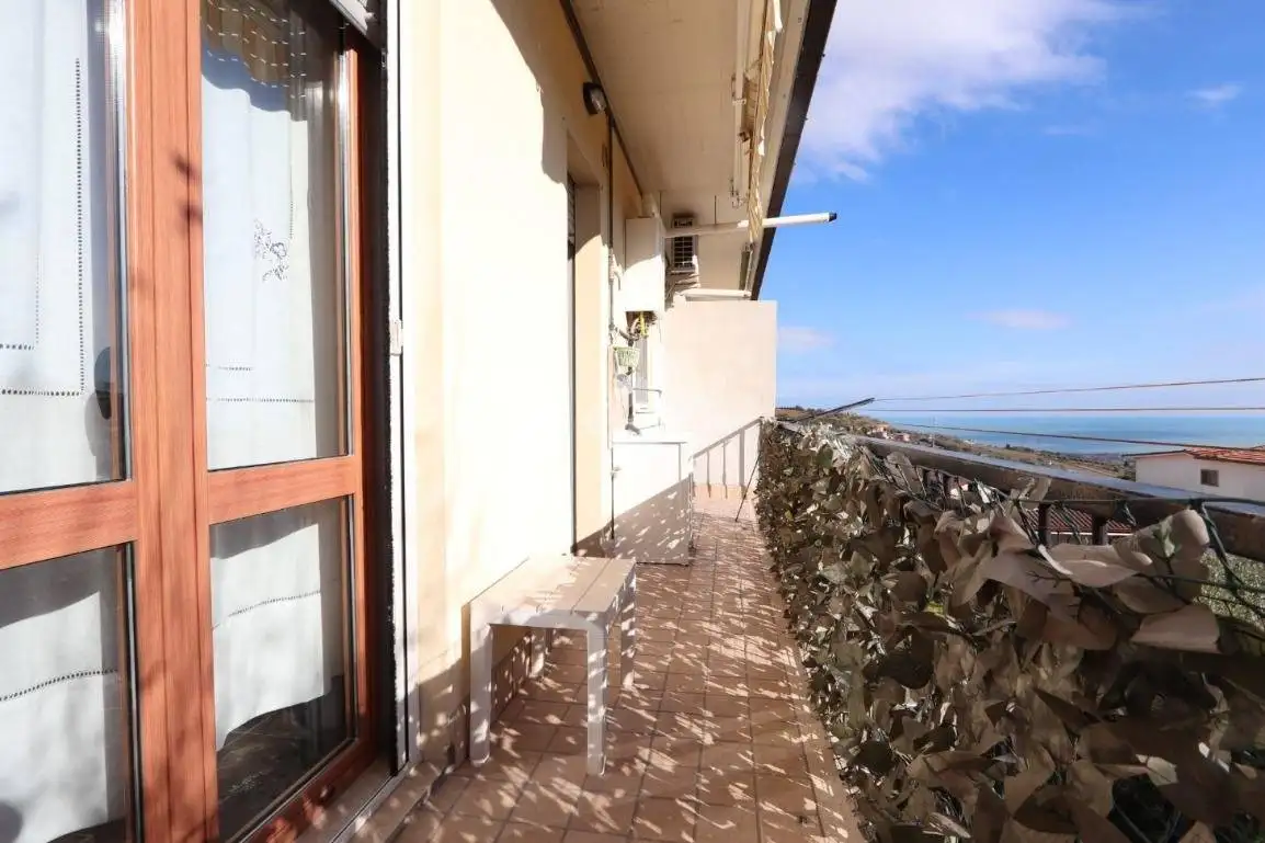 Trilocale via Bruno Bruni 3, Colonnella - foto 5