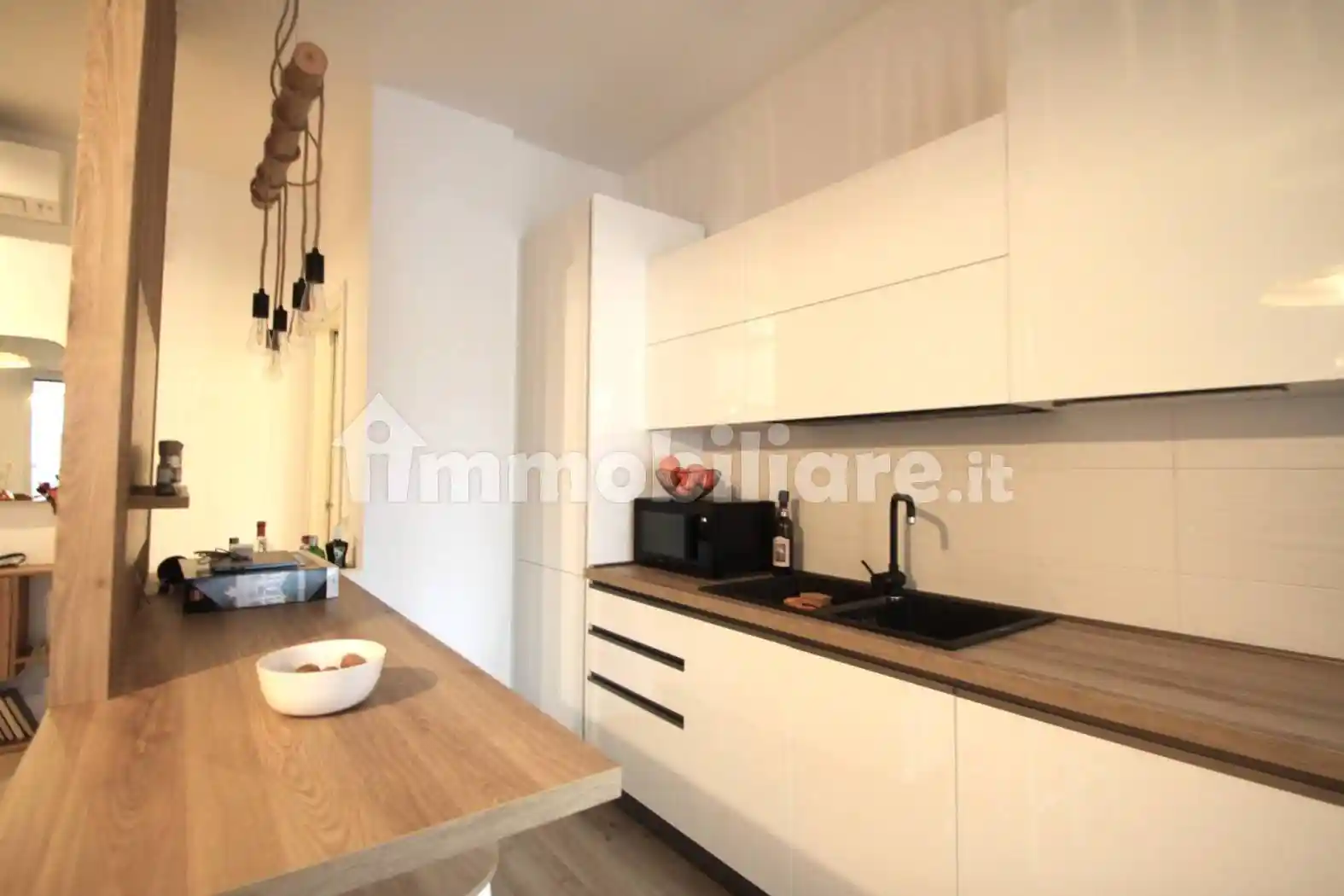 Bilocale via Lorenteggio 139, Giambellino, Milano - foto 3