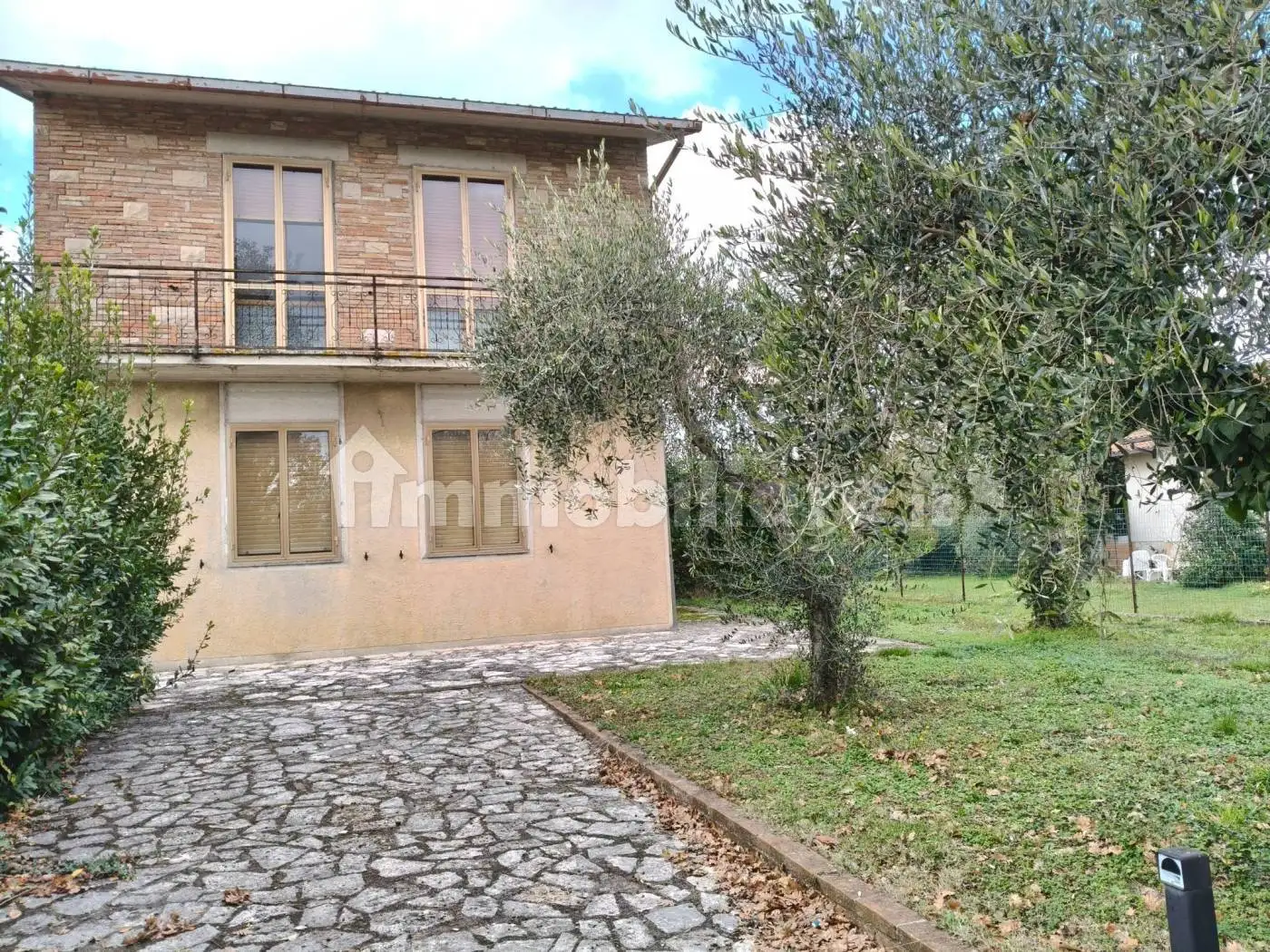 Villa in vendita a Avigliano Umbro