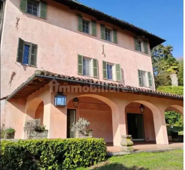 Villa in asta a Biella