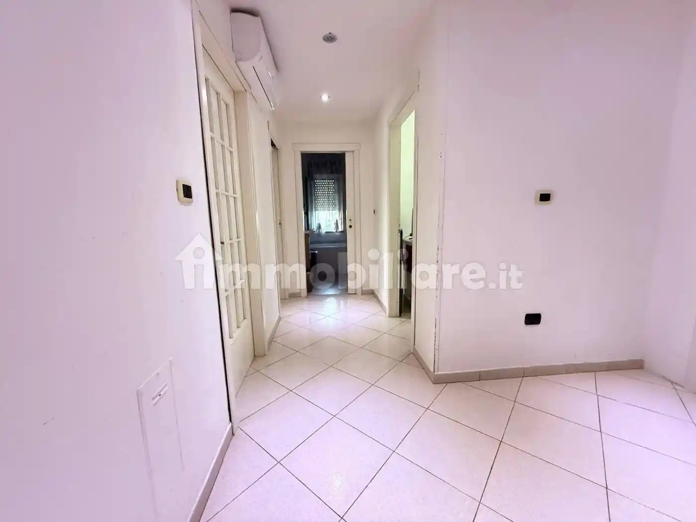 Quadrilocale via Casacelle 154, Casacelle - Arco Sant'Antonio, Giugliano in Campania - foto 3