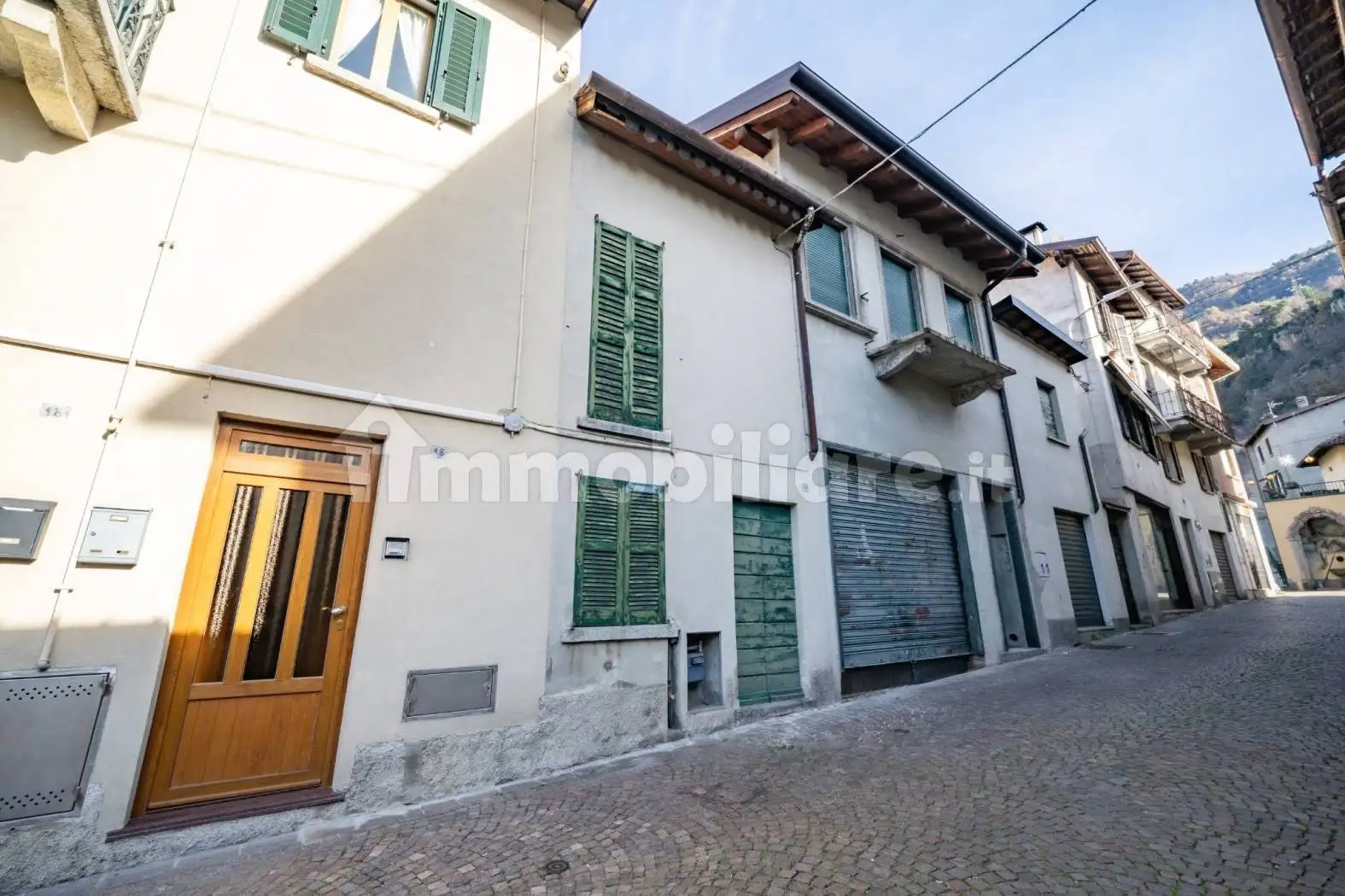 Casa indipendente in vendita a Dervio