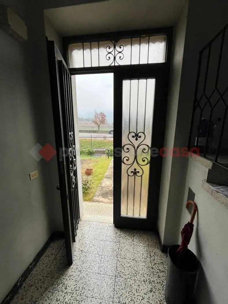 Villa in vendita a Cazzano di Tramigna