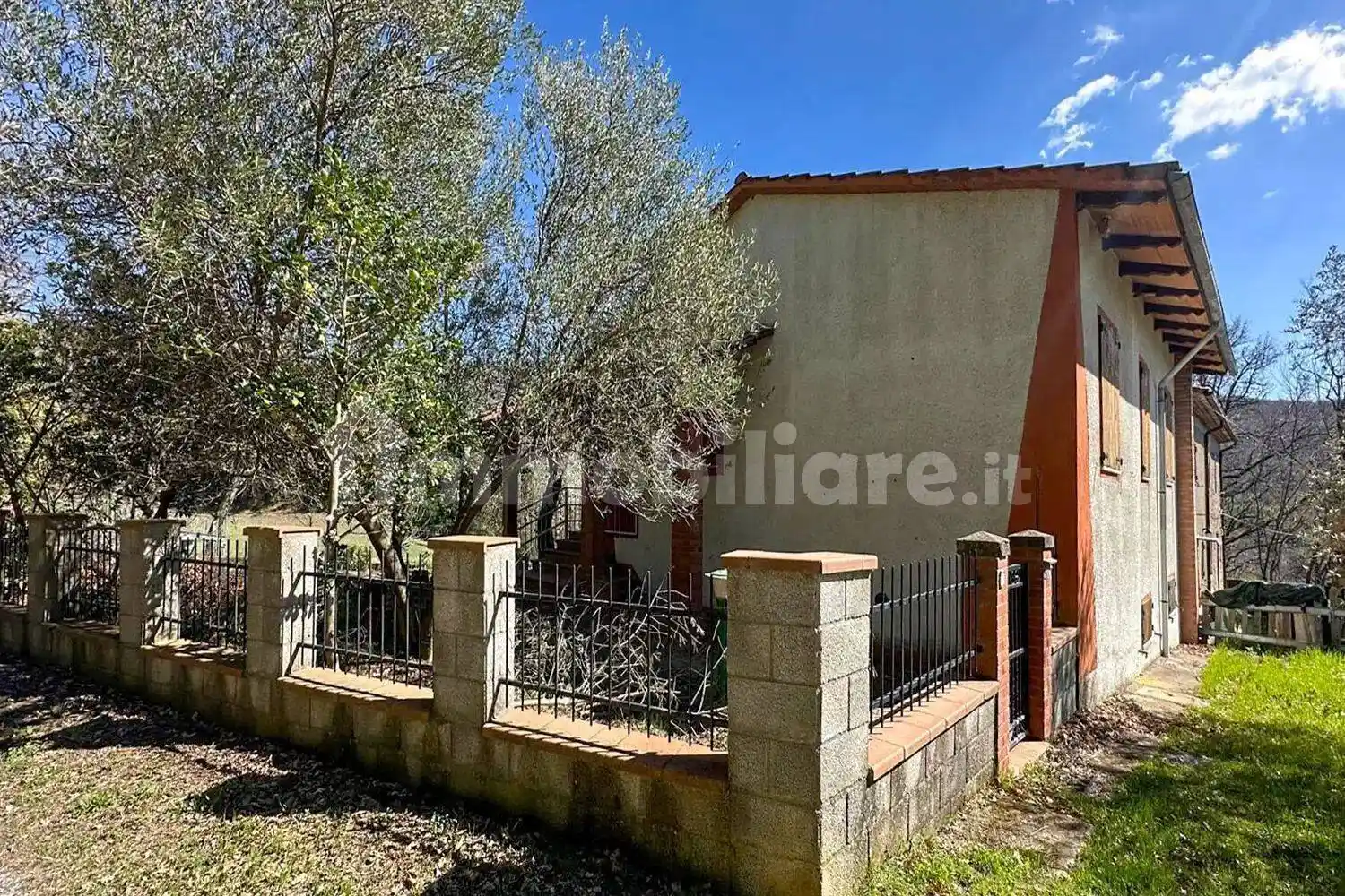Villa in vendita a Seggiano