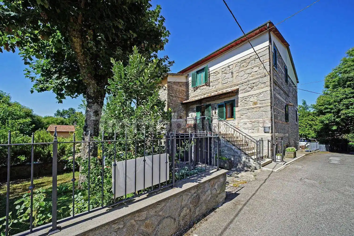 Villa in vendita a Santa Fiora