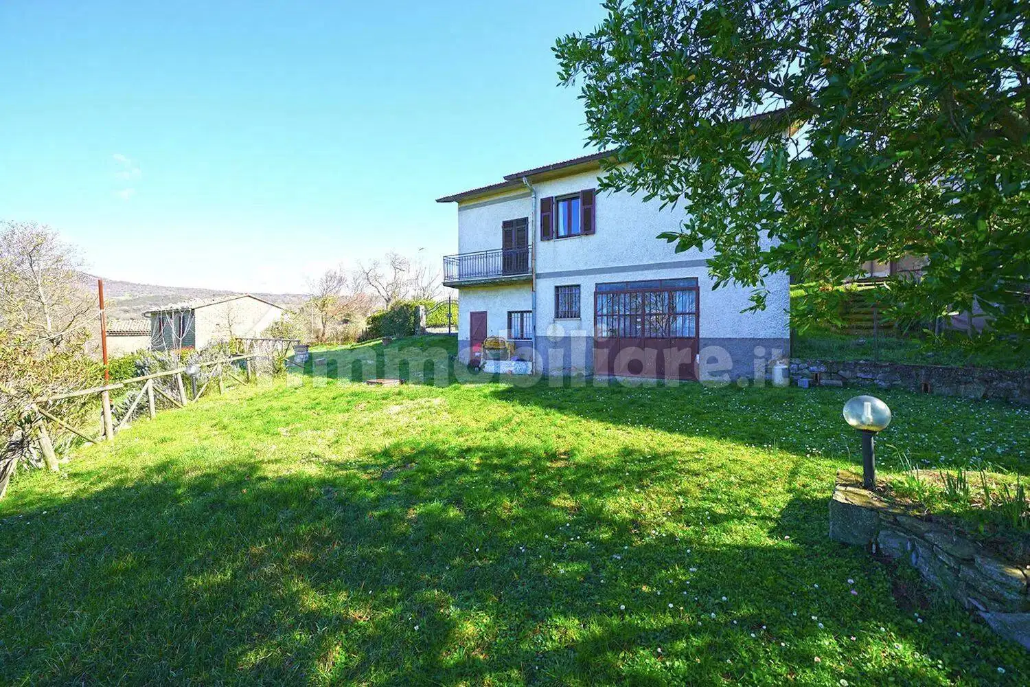 Villa in vendita a Roccalbegna