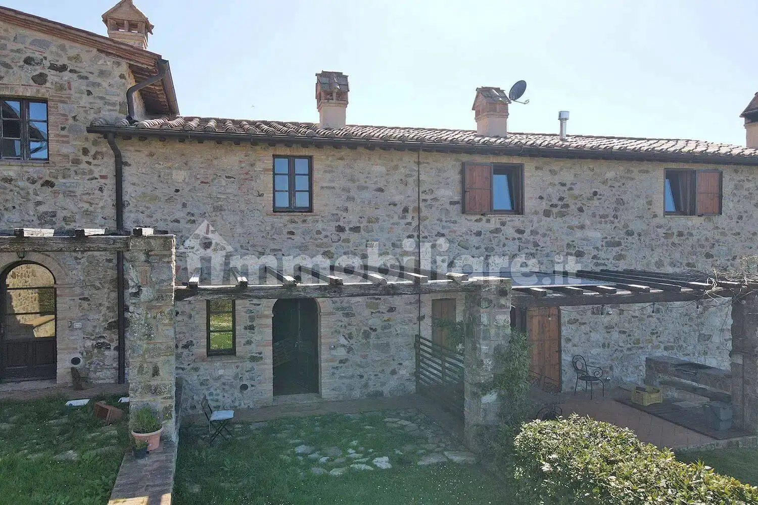 Villa in vendita a Roccalbegna