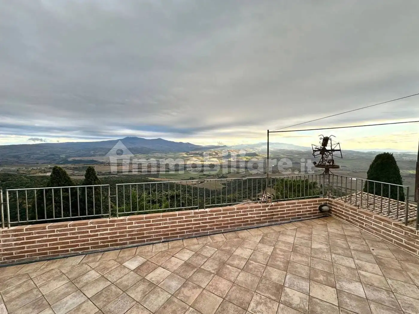 Villa in vendita a Montalcino