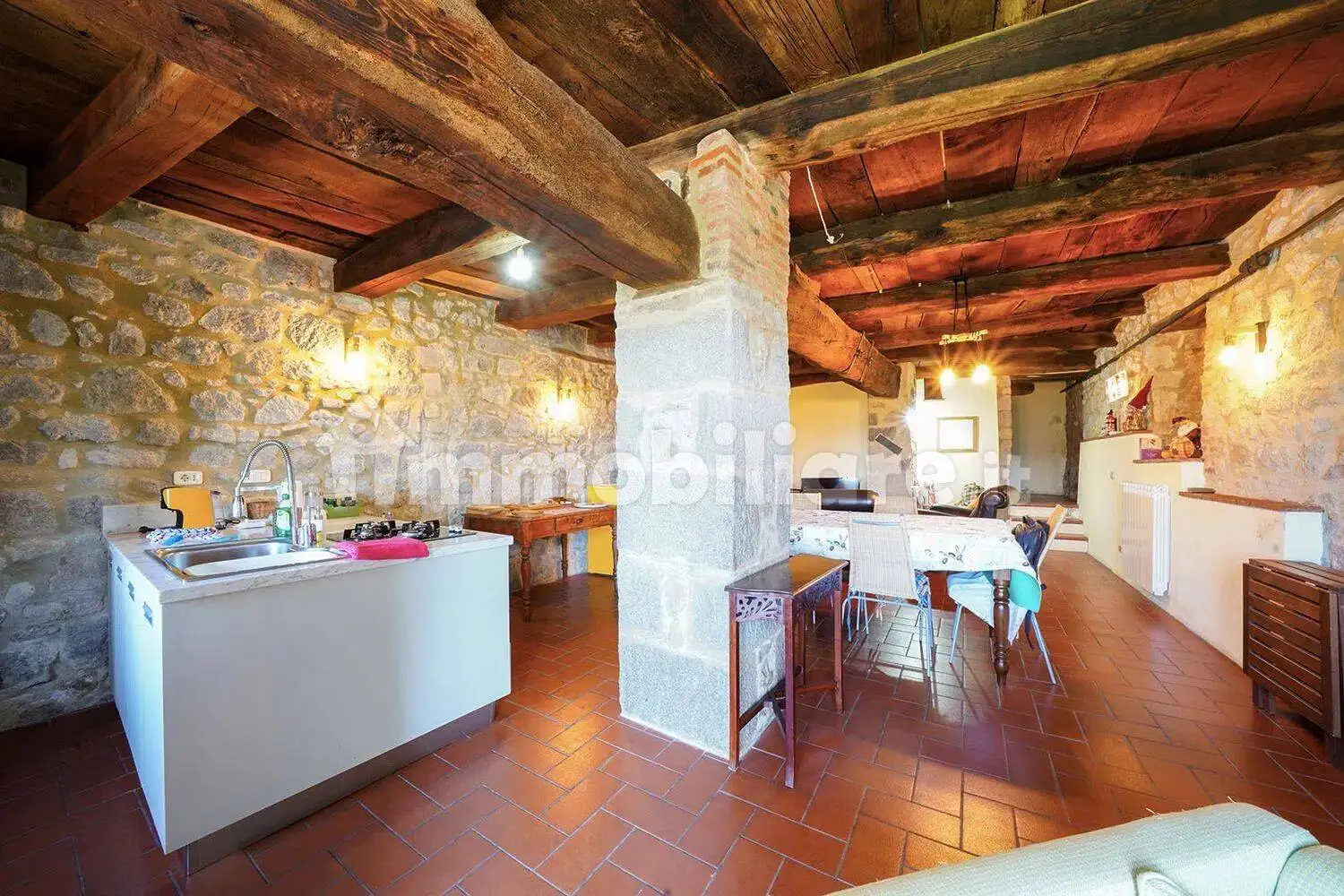 Appartamento in vendita a Santa Fiora