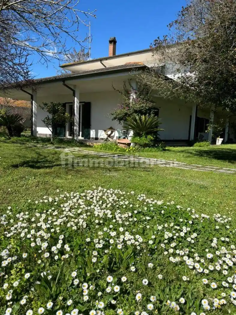 Villa unifamiliare Strada Migliara 42 1/2, Borgo San Michele, Latina - foto 5