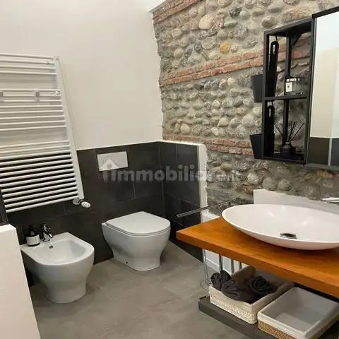 Appartamento in affitto a Monza